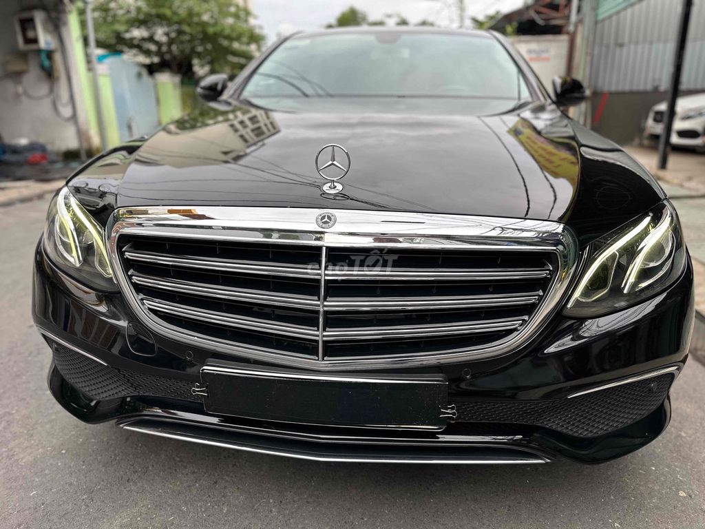 Mercedes  E200 - 106000 km Sx cuối 2017. Mua bán Ô tô tại Quận 7 Tp Hồ Chí Minh được đăng bởi Thông Sport  hình 8