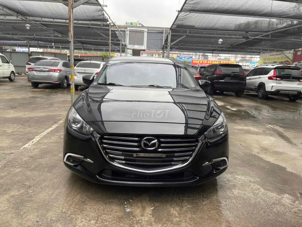 Mazda 3 2019 Sport 1.5L Luxury - 65000 km