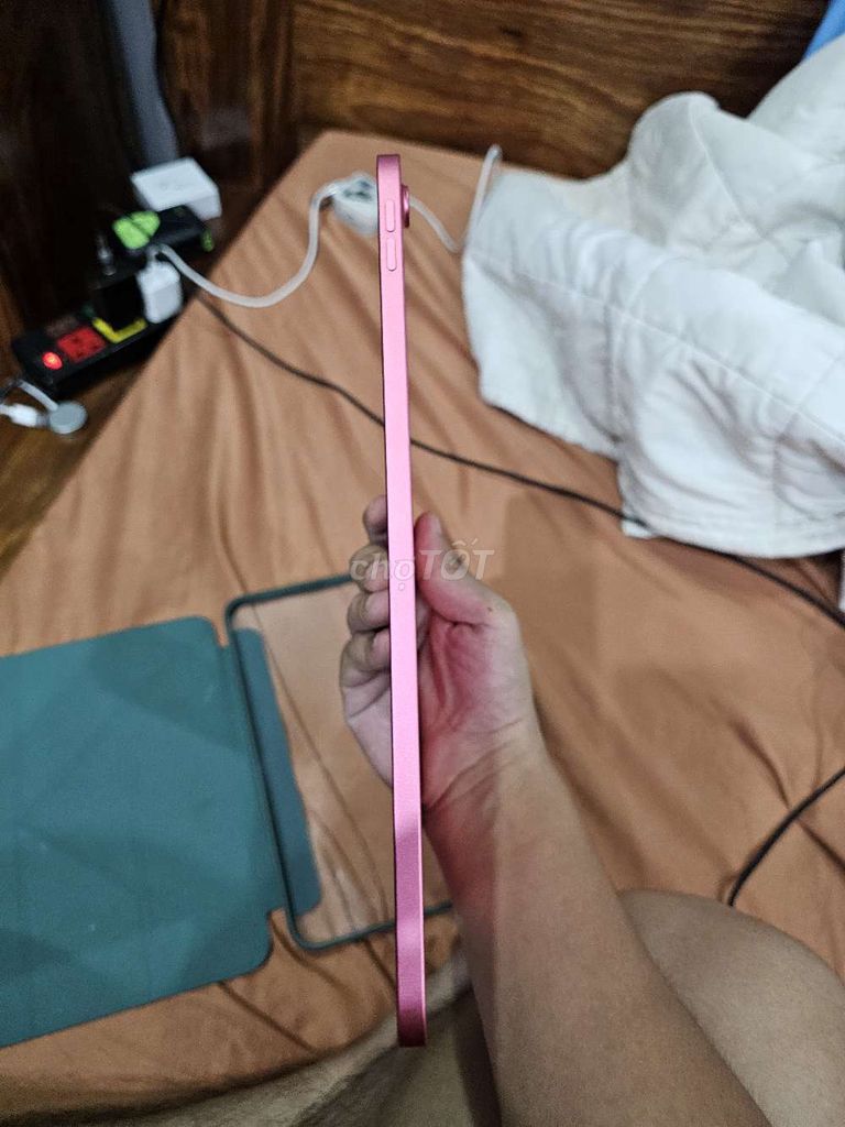 Apple iPad Gen 10 Hồng. Mua bán Máy tính bảng tại Quận Cẩm Lệ Đà Nẵng được đăng bởi ngọc vũ hình 1