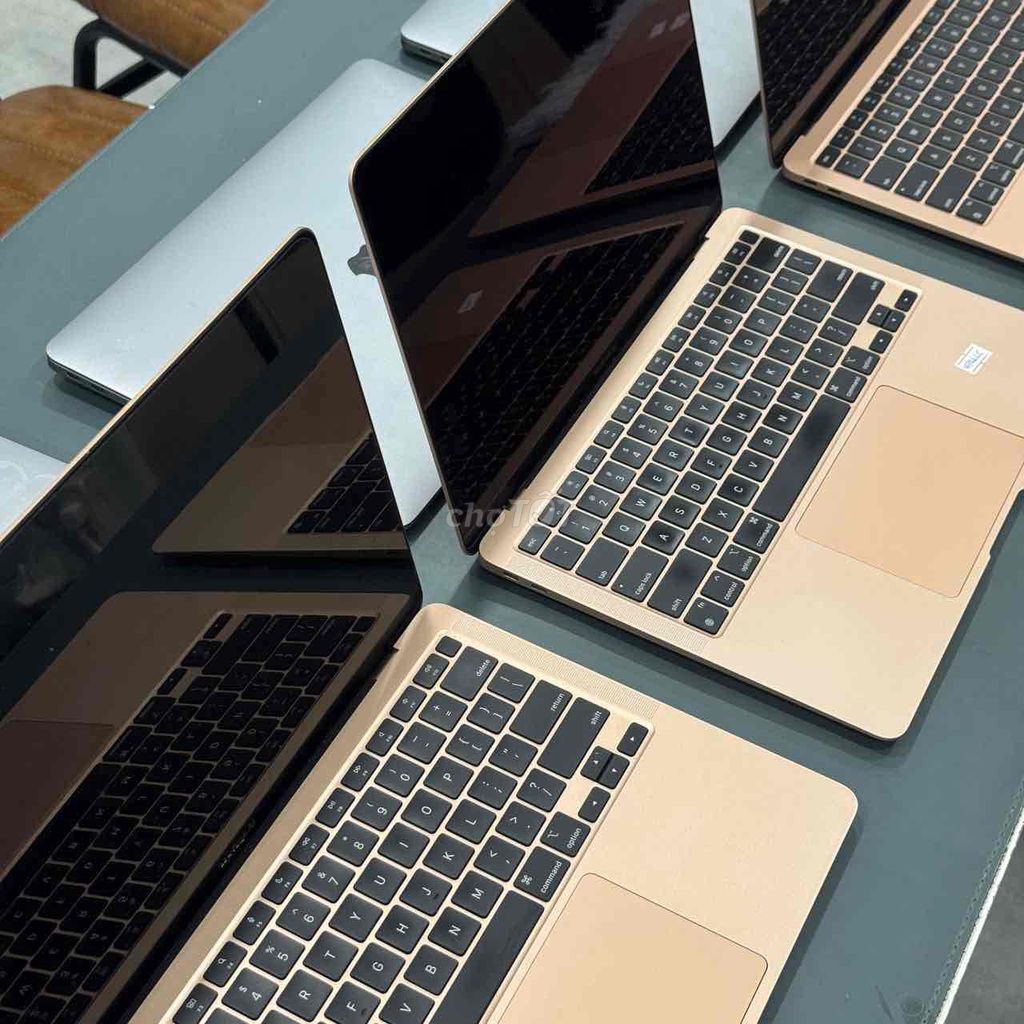 MacBook Air M1 13 inch 8GB/256GB Đủ màu đủ mã. Mua bán Laptop tại Quận 5 Tp Hồ Chí Minh được đăng bởi Phan Thế Phong  hình 1