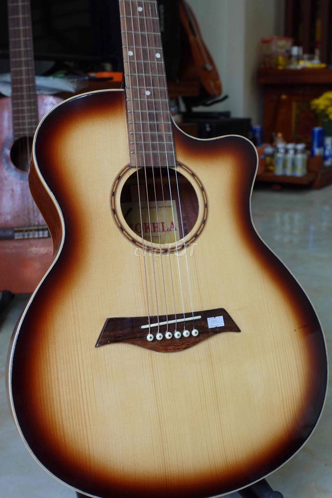 Đàn guitar acoustic MOKHLA Thái Lan. Mua bán Nhạc cụ tại Quận Sơn Trà Đà Nẵng được đăng bởi Cửa hàng guitar thanh lý giá rẻ hình 1