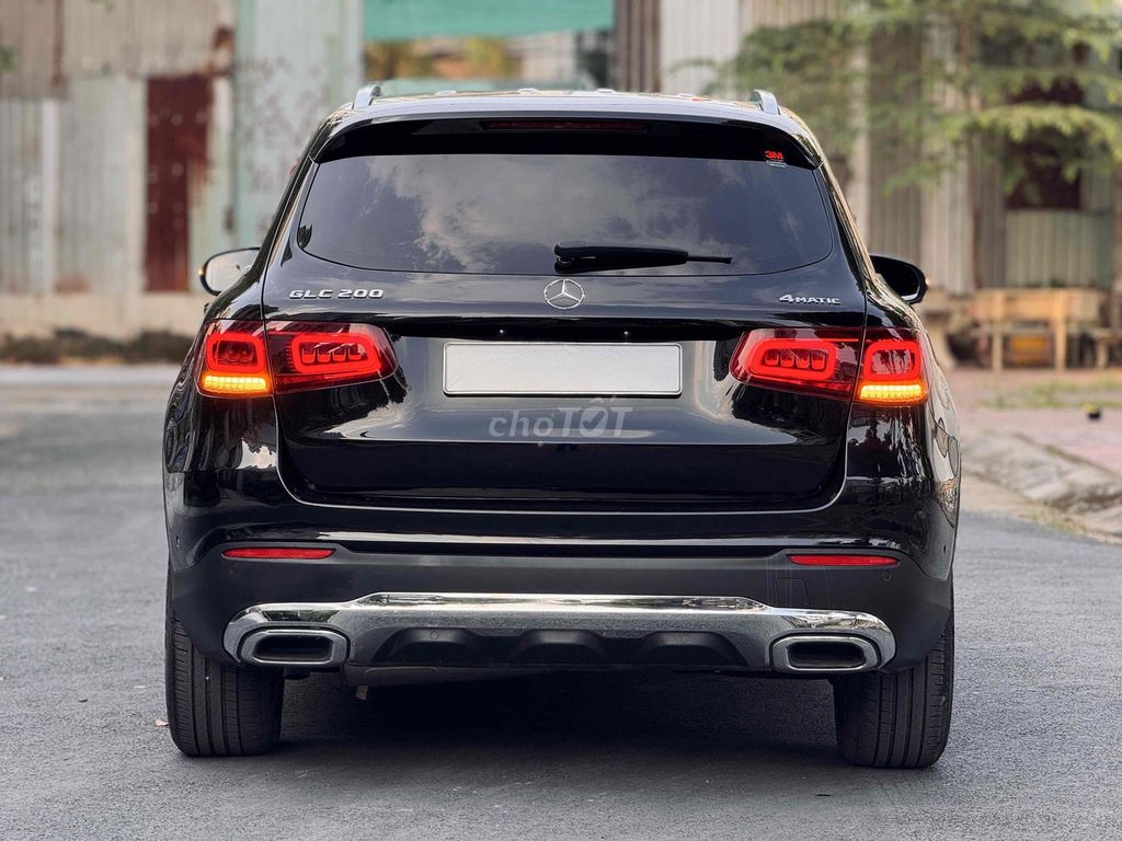 Mercedes Benz GLC 2021 200 4Matic - 43500 km. Mua bán Ô tô tại Quận Bình Tân Tp Hồ Chí Minh được đăng bởi Huỳnh Thiên Bảo hình 4