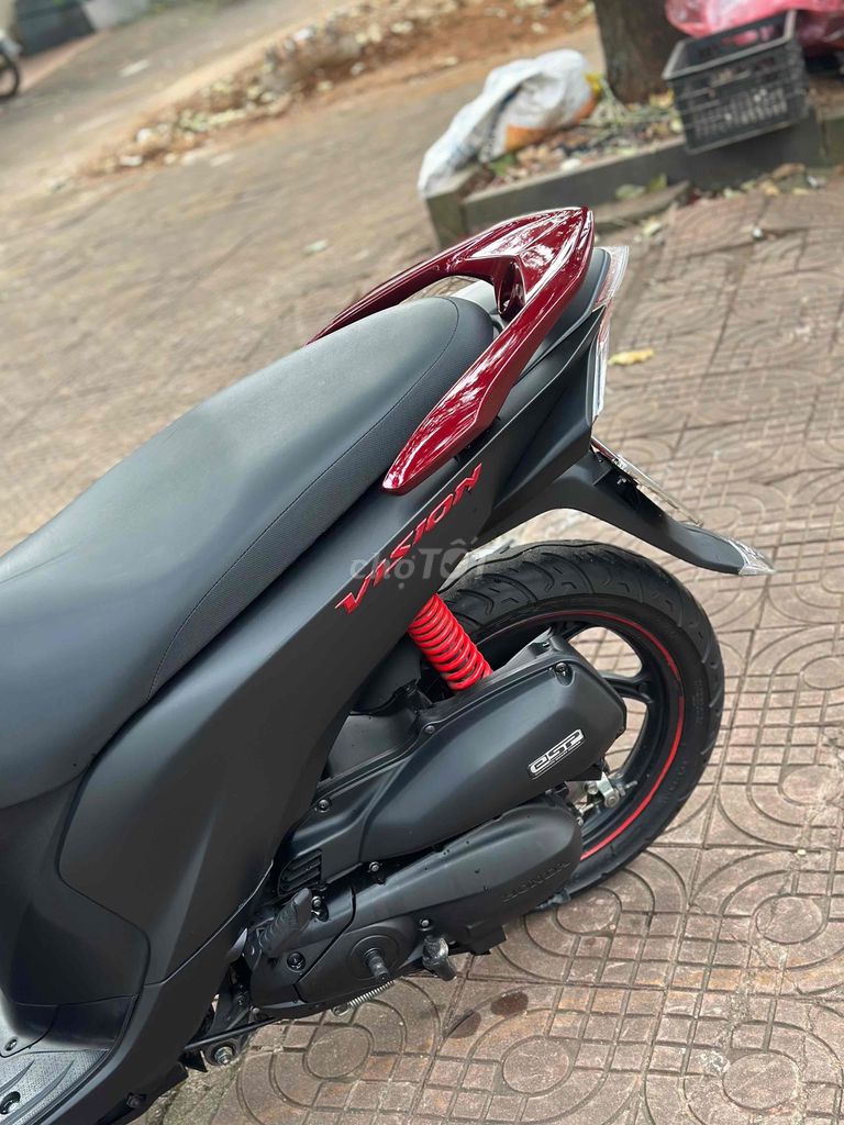 Honda Vision 2016 màu Đen. Mua bán Xe máy tại Thành phố Pleiku Gia Lai được đăng bởi Xe Máy Nguyễn Vũ Gialai hình 6