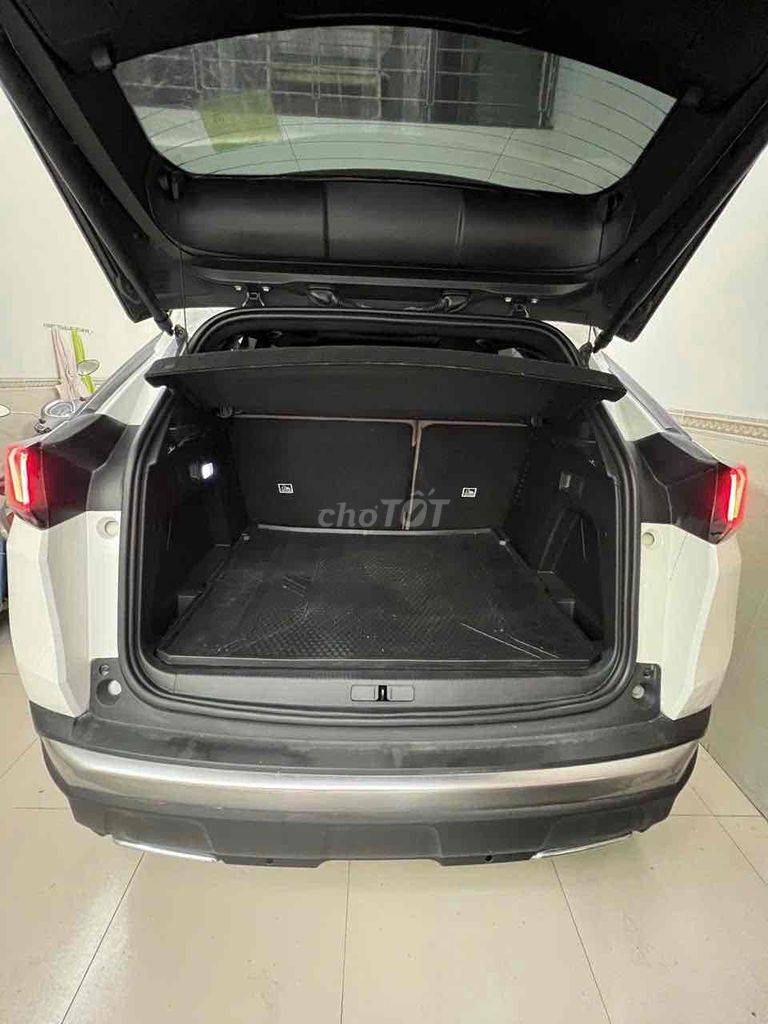 Peugeot 3008 2020 AL - 27000 km , xe nhâp khẩu. Mua bán Ô tô tại Quận Tân Bình Tp Hồ Chí Minh được đăng bởi NHÀ ĐẤT LÂM NHI hình 11