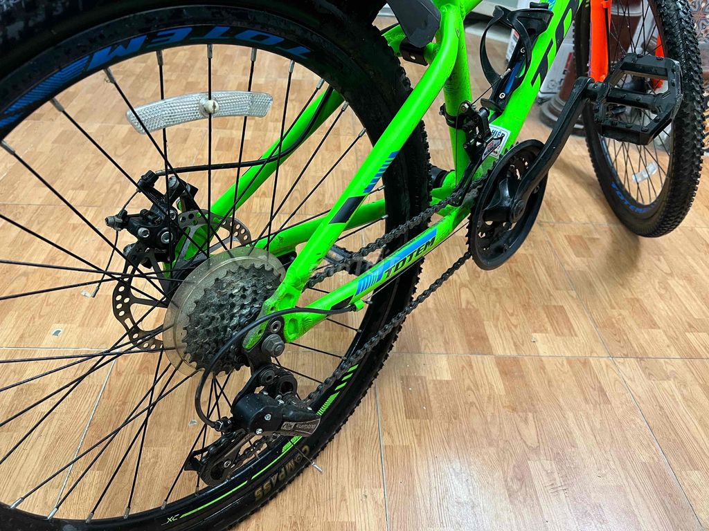 cần thanh lí gấp 01 xe đạp trẻ e. Mua bán Xe đạp tại Quận Ba Đình Hà Nội được đăng bởi Nguyễn Quang Hưng hình 5