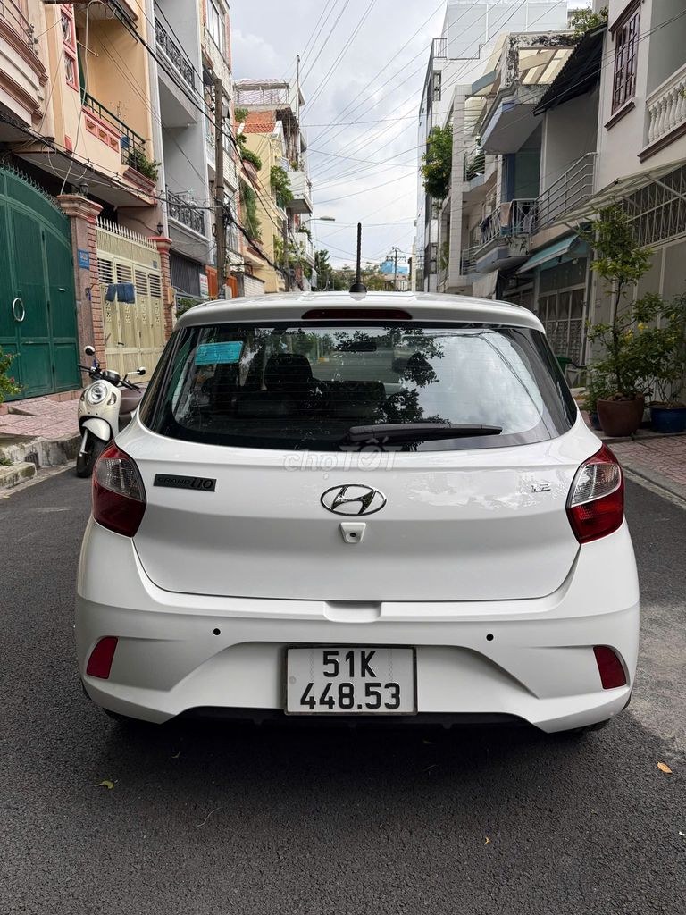 Hyundai Grand i10 2022 1.2 AT - 42000 km. Mua bán Ô tô tại Quận Bình Thạnh Tp Hồ Chí Minh được đăng bởi Nguyen van dat hình 2