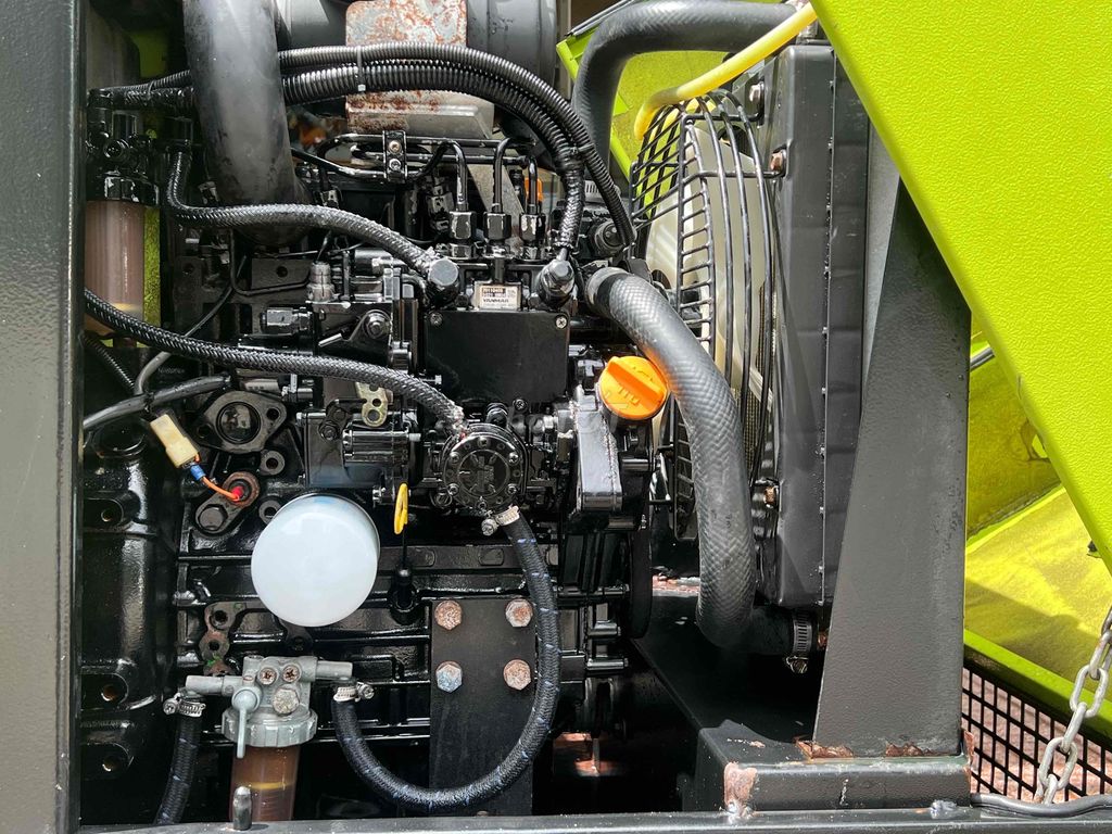 Máy phát điện dầu Diesel 9KW của pháp, mới chạy 9h. Mua bán Đồ chuyên dụng, Giống nuôi trồng tại Thành phố Thuận An Bình Dương được đăng bởi Tường Nhi PR hình 2