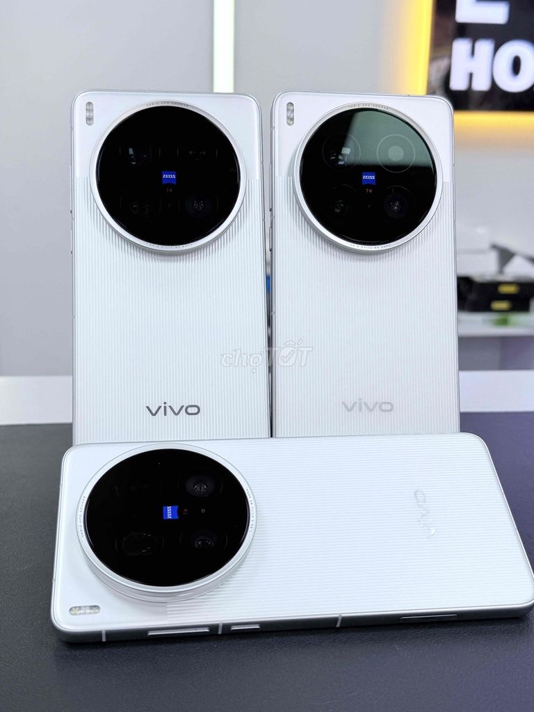 VIVO X200 ULTRA-BẢN 12/256G-MÀU Đẹp-MÁY NEW. Mua bán Điện thoại tại Thành phố Biên Hòa Đồng Nai được đăng bởi Mobile Di Động Biên Hoà hình 1
