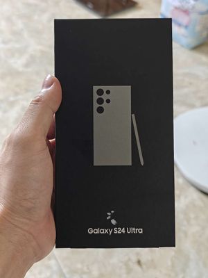 Samsung S24 Ultra chính hãnh new seal. Mua bán Điện thoại tại Huyện An Lão Hải Phòng được đăng bởi Bình