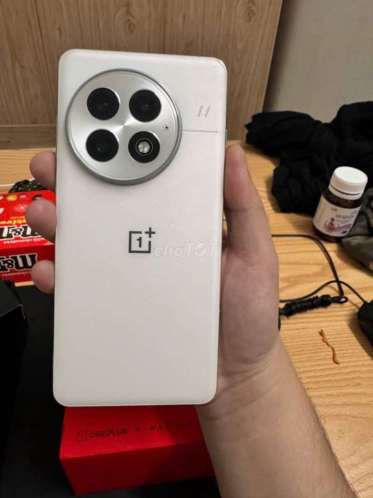 OnePlus 13 Trắng Còn bảo hành. Mua bán Điện thoại tại Quận Liên Chiểu Đà Nẵng được đăng bởi Chung hình 1