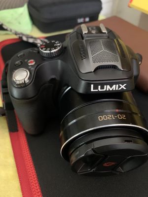 Máy ảnh Panasonic Lumix DMC-FZ70