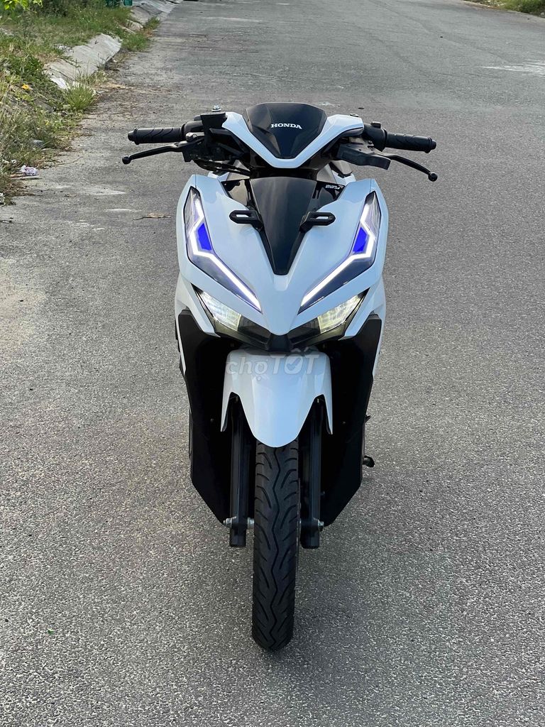 Vario 2022 biển 43 đã lên mâm crom đèn batman máy. Mua bán Xe máy tại Quận Liên Chiểu Đà Nẵng được đăng bởi Nhật Tình hình 3