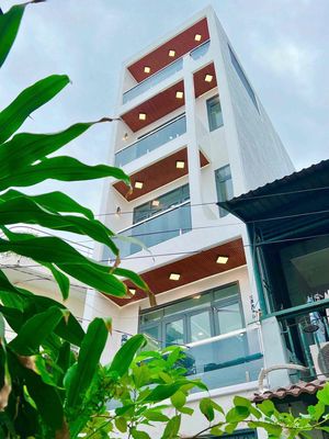 Nhà phố 68 m² · 5 PN · Đường số 1