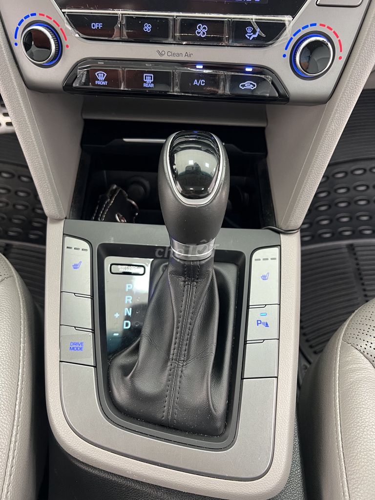 Hyundai Elantra 2017 2.0 AT - 85000 km. Mua bán Ô tô tại Thành phố Bảo Lộc Lâm Đồng được đăng bởi Trung tâm mua bán ÔTÔ  XE MÁY Ngọc Ánh hình 18