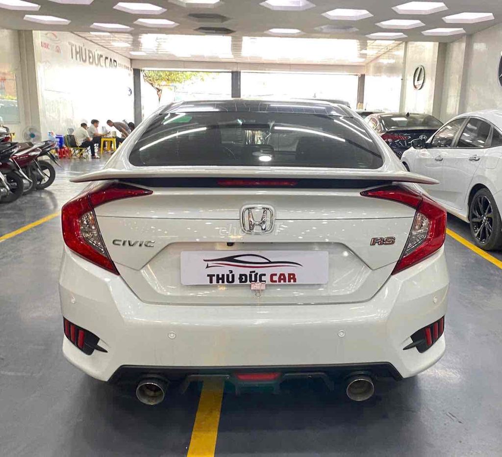 Honda Civic RS 2020 Gen 10 siêu lướt 1 chủ từ đầu. Mua bán Ô tô tại Thành phố Thủ Đức Tp Hồ Chí Minh được đăng bởi Bá Lộc hình 5