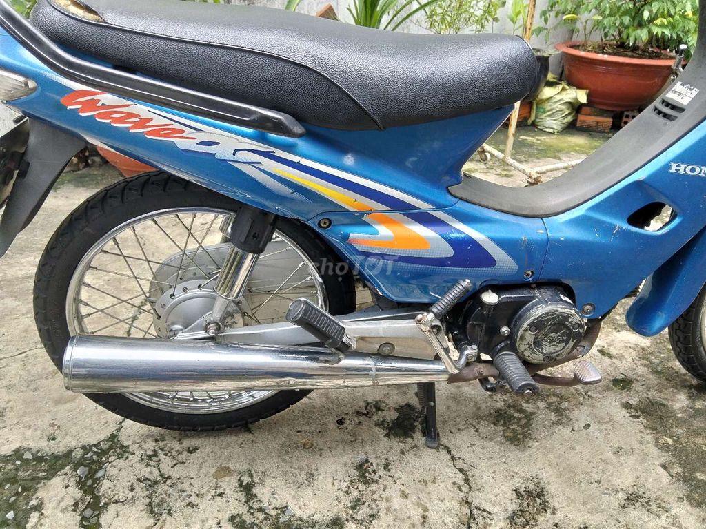 Honda Wave Alpha 2002 с номерами Хошимина от собственника
