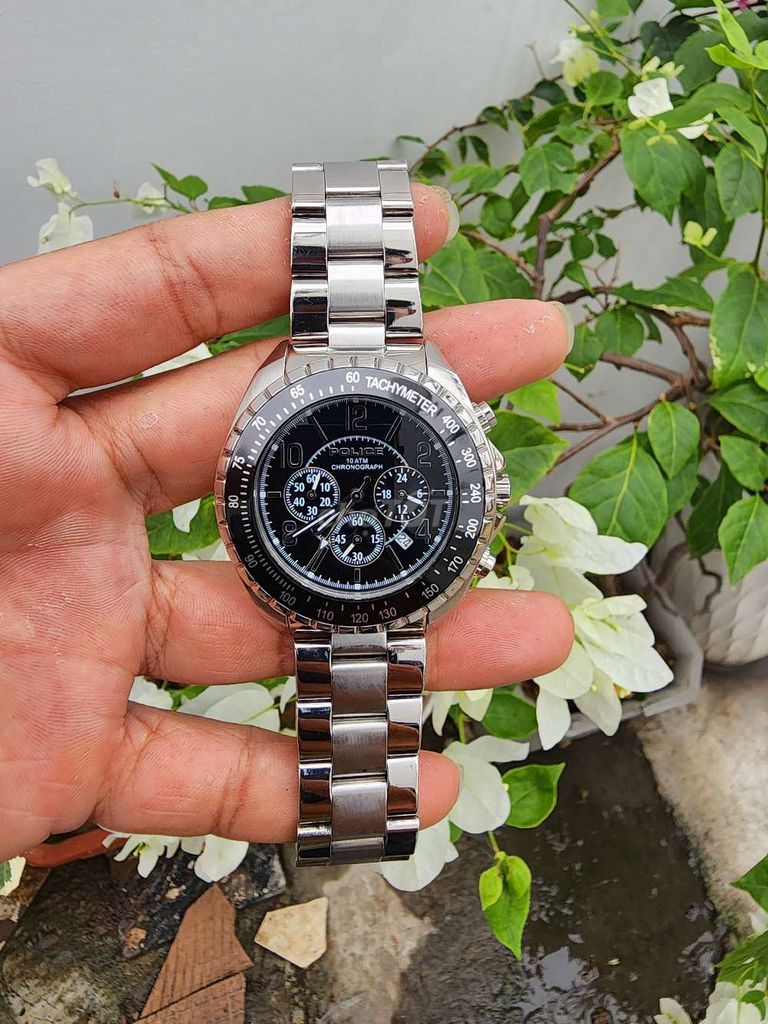 Đồng hồ Police Nam Bạc 42mm. Mua bán Đồng hồ tại Quận Hải An Hải Phòng được đăng bởi Tùng hình 1