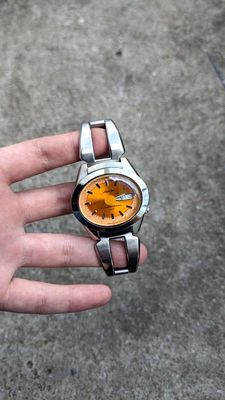 Đồng hồ seiko alba aka cam