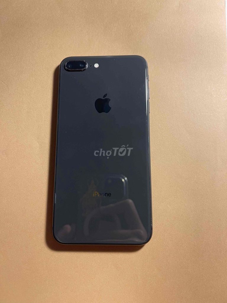 Apple iPhone 8 Plus 64GB đen. Mua bán Điện thoại tại Quận Liên Chiểu Đà Nẵng được đăng bởi Daa Ng hình 1