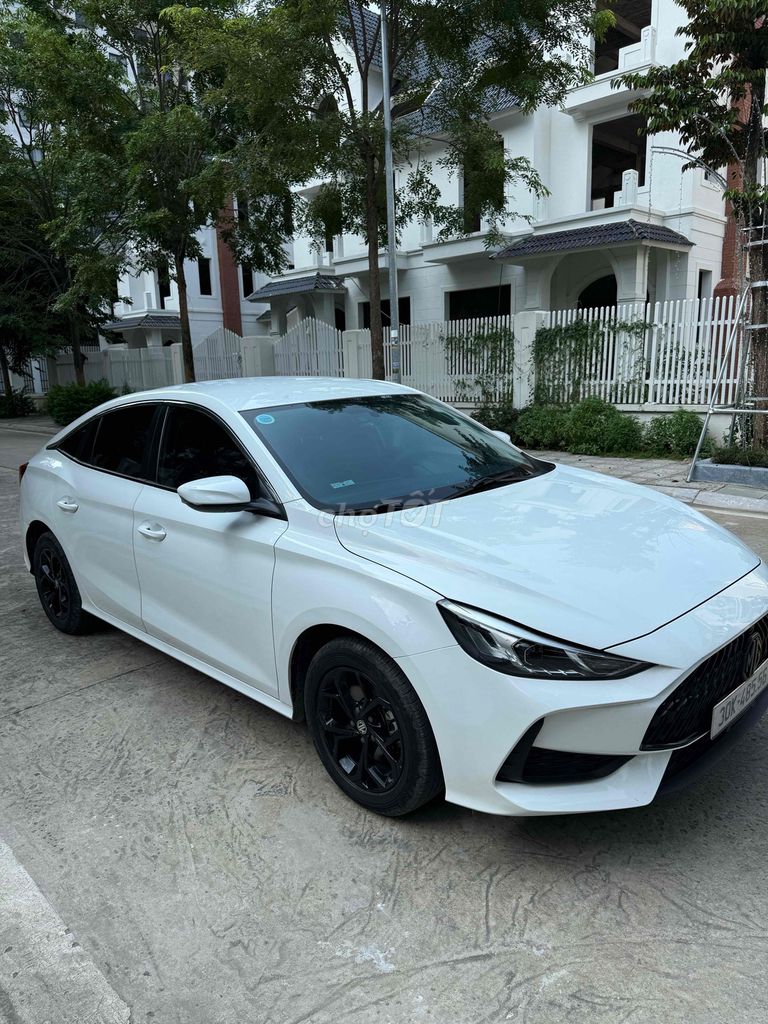 MG MG 5 2023 Таиланд Белый 36000 км