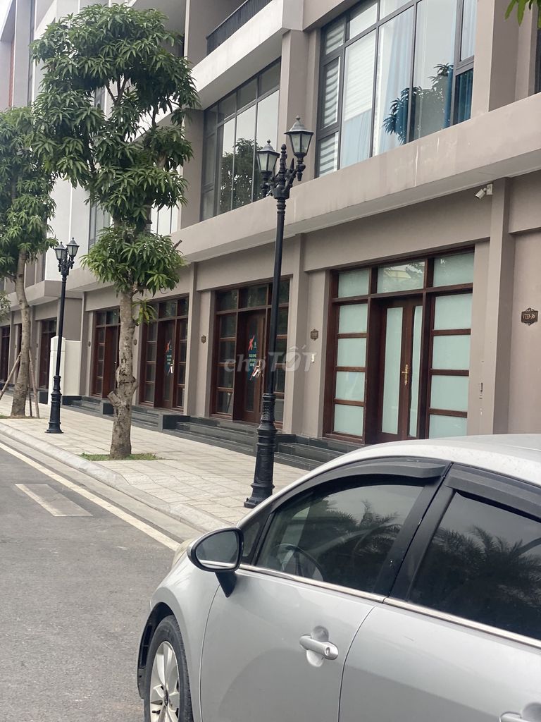 Kia Rio 2015 1.4 MT Sedan - 140 km. Mua bán Ô tô tại Quận Bắc Từ Liêm Hà Nội được đăng bởi Nguyen Long hình 2