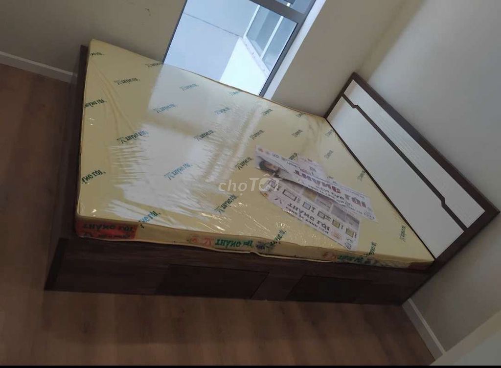 GIƯỜNG GỖ CÔNG NGHIỆP MDF 1M6 2M CÓ 2 HỘP KÉO . Mua bán Giường, chăn ga gối nệm tại Thị xã Bến Cát Bình Dương được đăng bởi Tủ nhựa đài loan hoàng quân hình 1