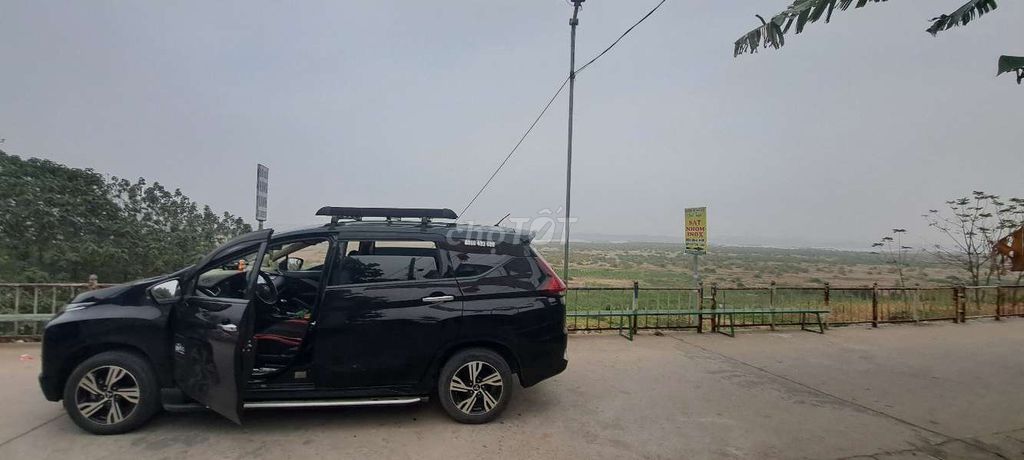 Mitsubishi Xpander Đen 7 chỗ số sàn. Mua bán Ô tô tại Huyện Phúc Thọ Hà Nội được đăng bởi Nguyen Tran Minh Hiếu hình 1