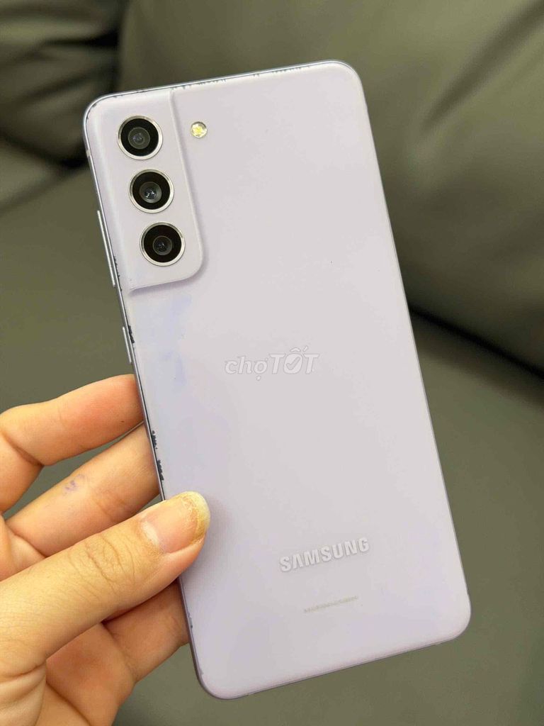 Samsung S21 FE 5G 6/128GB Màn zin sọc Pin new 899. Mua bán Điện thoại tại Quận Ninh Kiều Cần Thơ được đăng bởi Thái Mobile hình 1