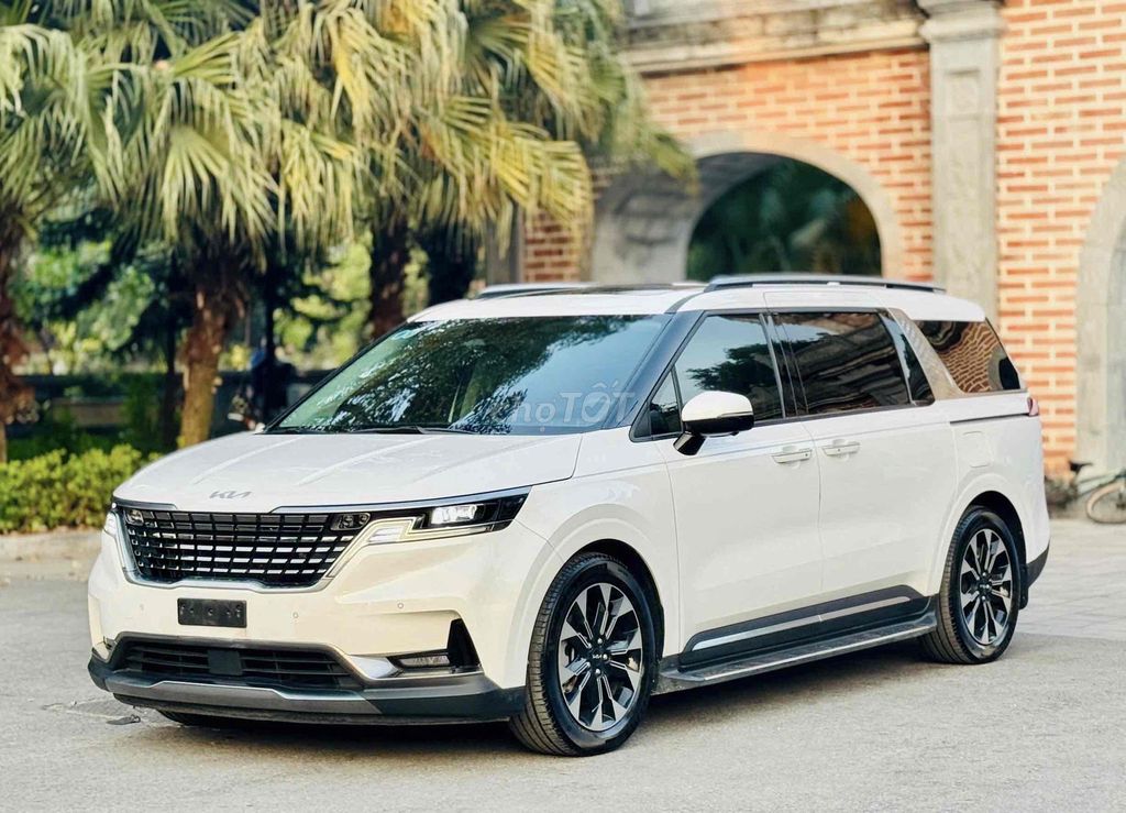 Kia Carnival 2022 2.2D Signature 50000 km. Mua bán Ô tô tại Quận Long Biên Hà Nội được đăng bởi Trang Gala hình 3