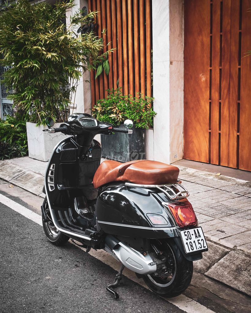 Vespa GTS300 HPE super tech. Mua bán Xe máy tại Quận 7 Tp Hồ Chí Minh được đăng bởi Phạm Duy hình 2