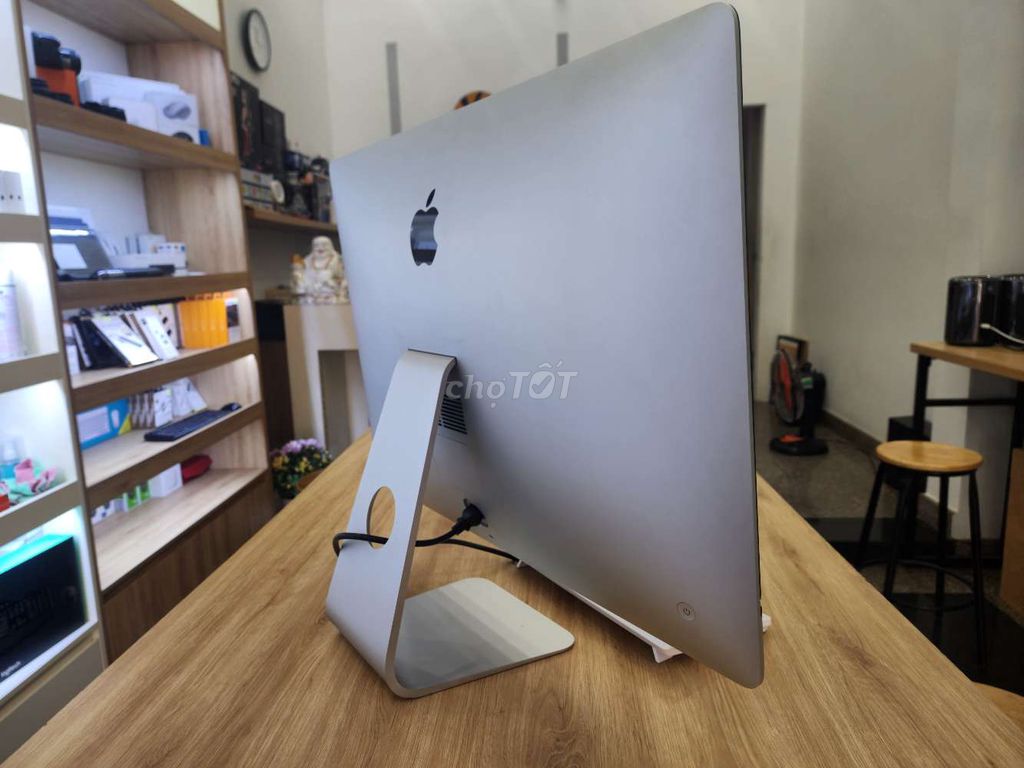 Bán nhanh em iMac 27 inch 2013 mẻ nhẹ màn