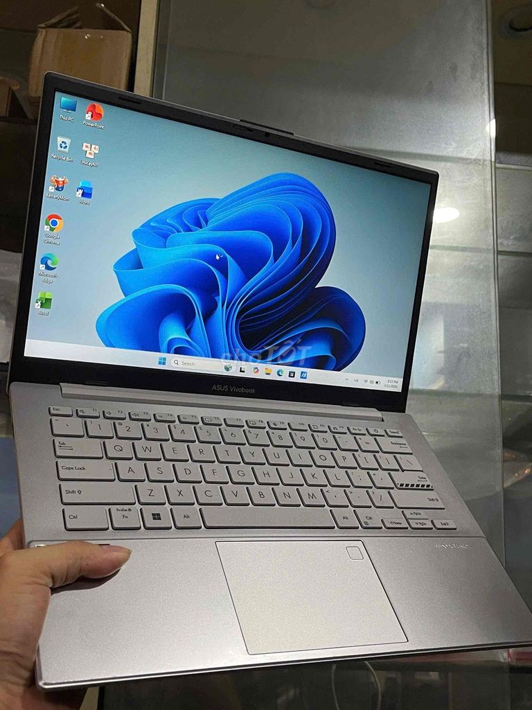 Asus Vivobook Ryzen 3 8GB/256GB 14 inch. Mua bán Laptop tại Quận Gò Vấp Tp Hồ Chí Minh được đăng bởi Thanh lí cầm đồ hình 1