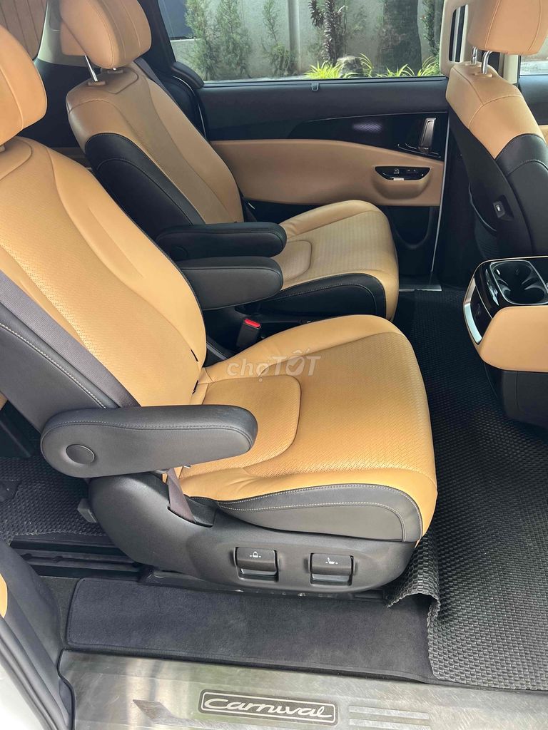 Kia Carnival 2021 Signature 3.5G - 70000 km. Mua bán Ô tô tại Quận 10 Tp Hồ Chí Minh được đăng bởi Nguyễn Bình hình 14