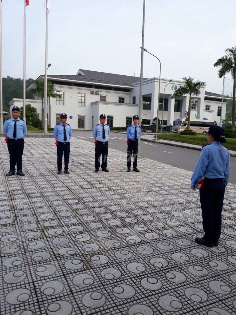 Tuyển bảo vệ toà nhà trường học ở thanh xuân