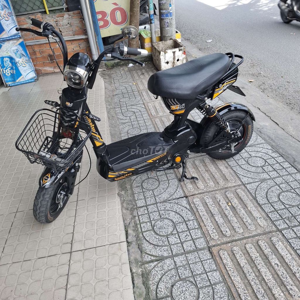 Xe đạp điện Komatsu 133 Đen Đã sử dụng. Mua bán Xe điện tại Quận 12 Tp Hồ Chí Minh được đăng bởi Nguyen Dẫn hình 1