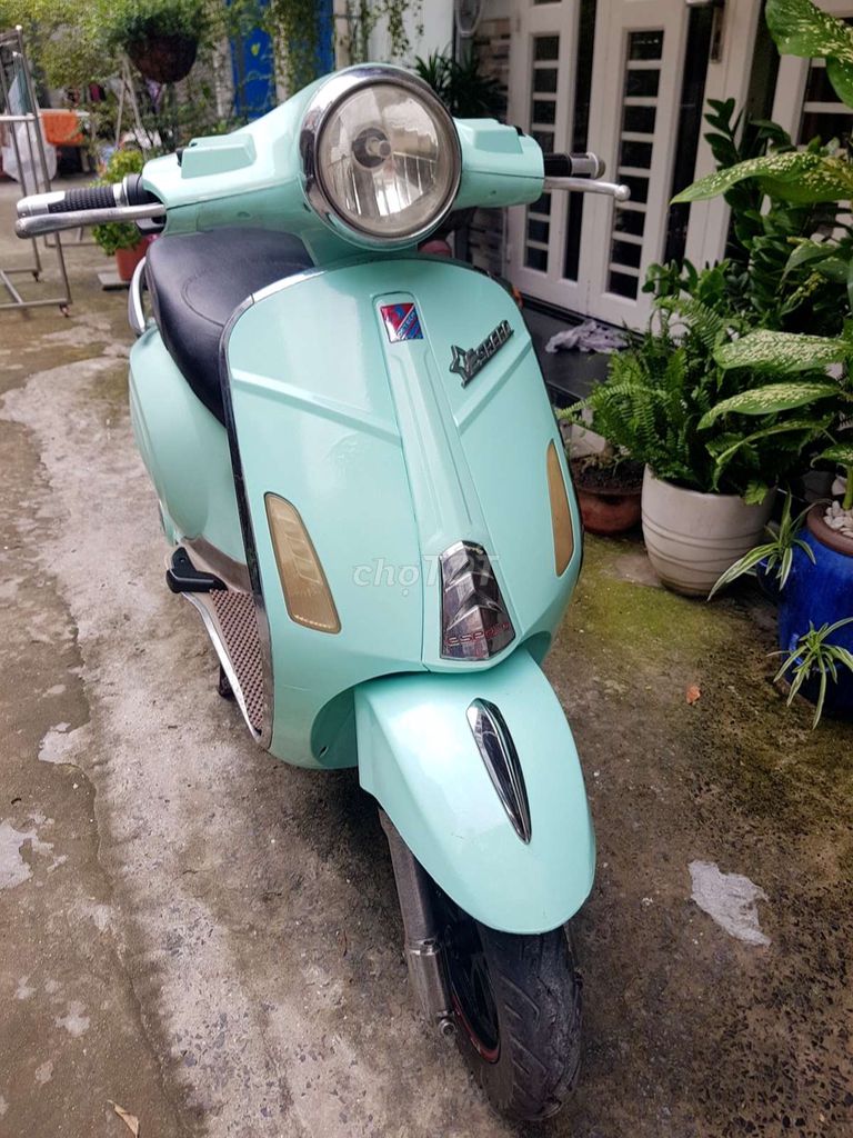 Xe điện Vespa Espero . Bình mới 100% - Giấy tờ đđ