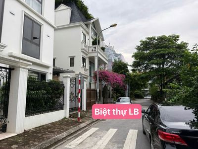 Biệt thự 140 m² · 4 PN · Phố Hoàng Thế Thiện
