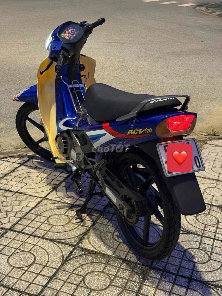 Suzuki Xipo RGV 120 2002 Xanh Trắng Full loại zin. Mua bán Xe máy tại Quận 6 Tp Hồ Chí Minh được đăng bởi Hien hình 11