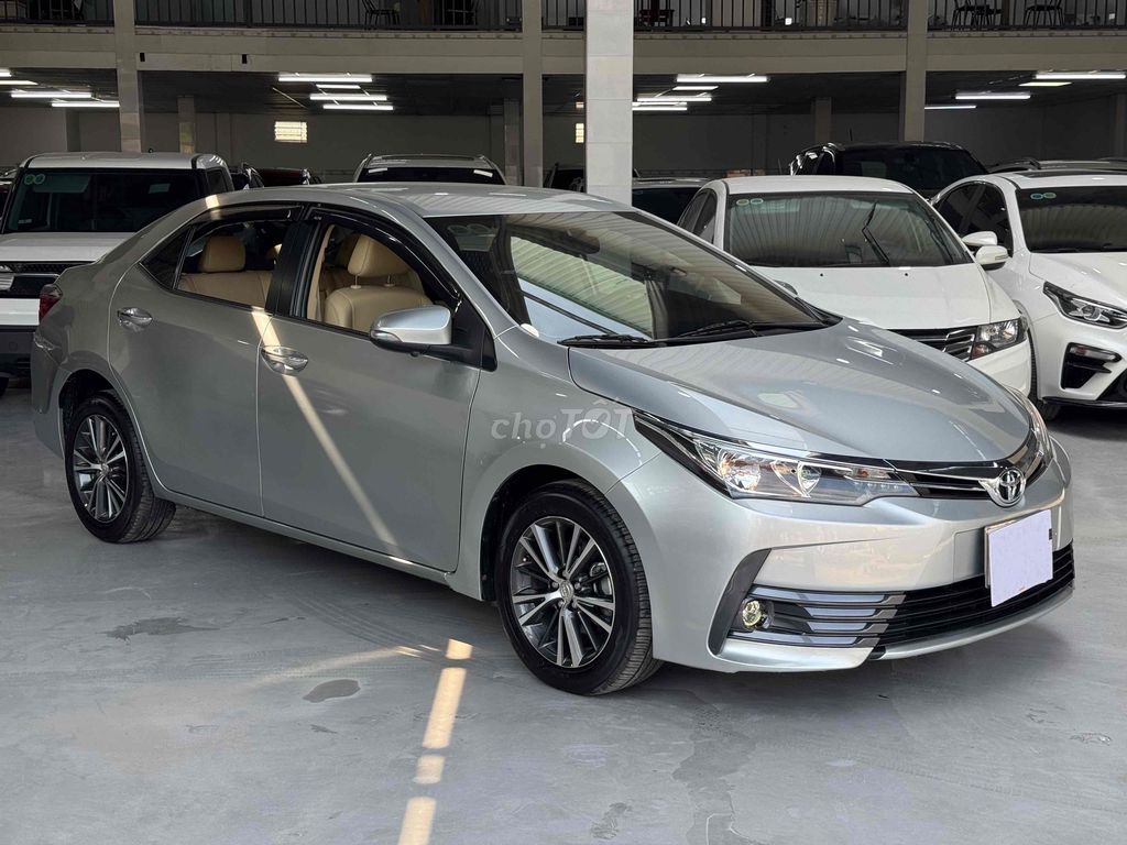 Toyota Altis 2018 1.8G Bạc 66000 km. Mua bán Ô tô tại Thành phố Thủ Đức Tp Hồ Chí Minh được đăng bởi Long Auto Vạn Phúc hình 3