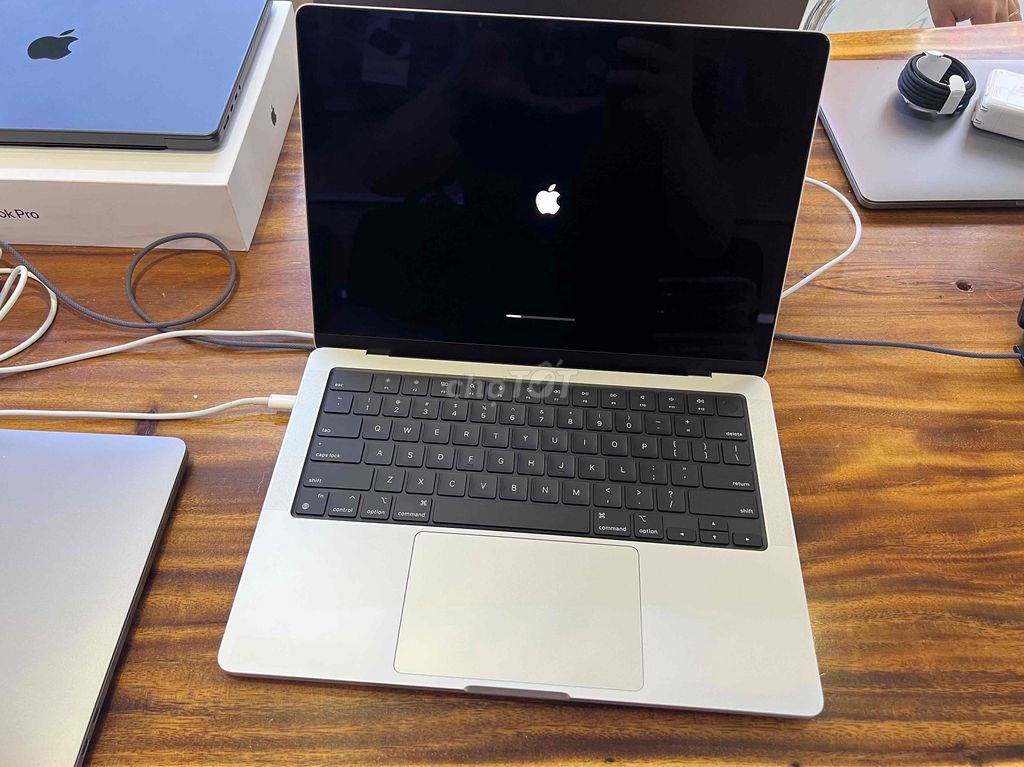 🍎MacBook Pro 14inch 2023 M2Pro 16GB/512GB ✅PIN 99%. Mua bán Laptop tại Quận Hải Châu Đà Nẵng được đăng bởi Việt Lê hình 1