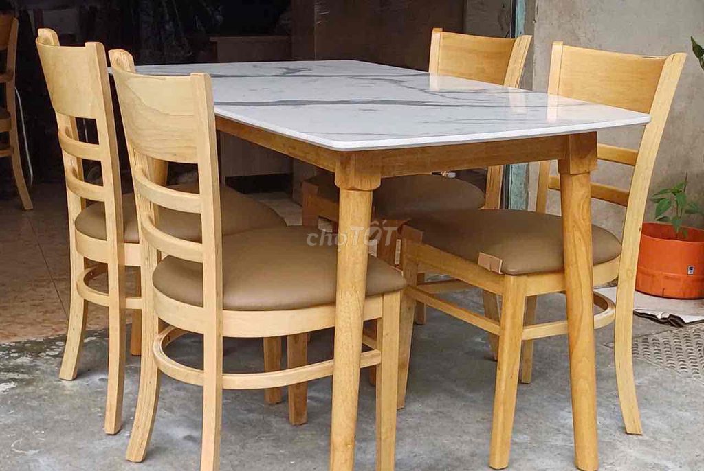 Bộ bàn ăn 4 ghế gỗ đá chữ nhật. Mua bán Bàn ghế tại Thành phố Thủ Đức Tp Hồ Chí Minh được đăng bởi NỘI THẤT GIÁ RẺ KHU VỰC TPHCM hình 1