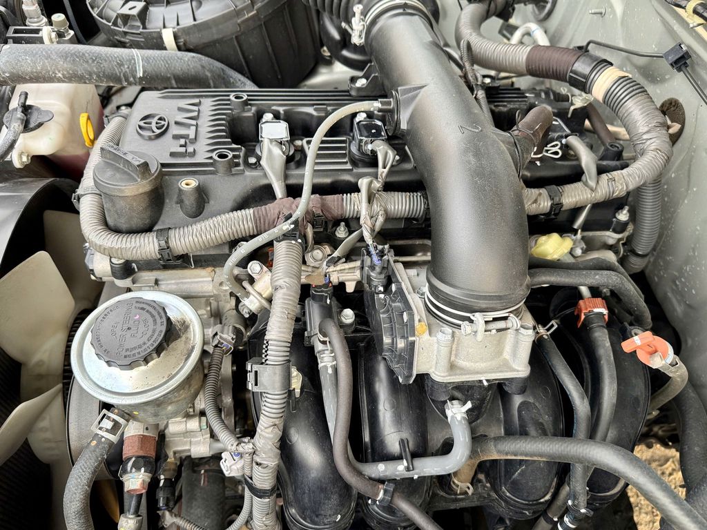 Fortuner xăng tự động 2013 mới 56.000km  siêu đẹp. Mua bán Ô tô tại Quận Gò Vấp Tp Hồ Chí Minh được đăng bởi Phan Trung Quân hình 19