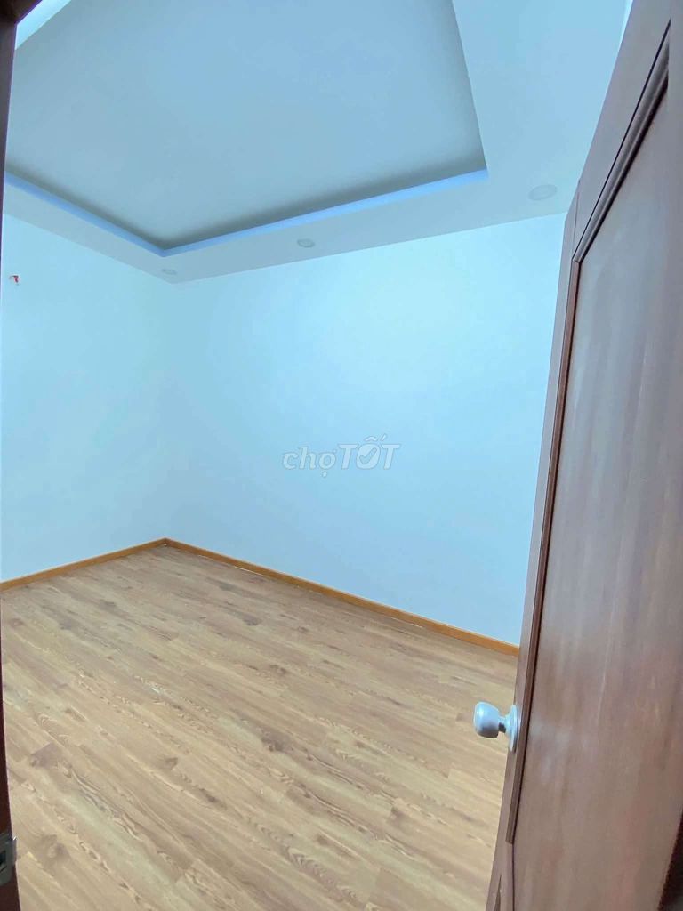 Cho thuê nhà mới như hình. Hẽm nhánh C Phạm Hùng. DT 4X9. Giá 8trieu 