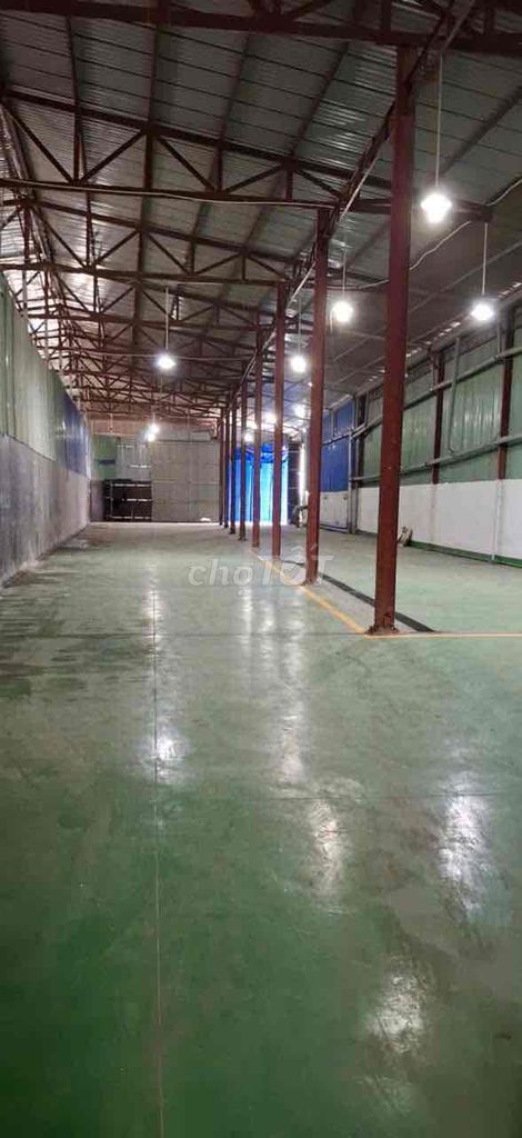 Cho thuê kho/xưởng/800 m²/ 50tr/tháng, Phú Hữu, Quận 9