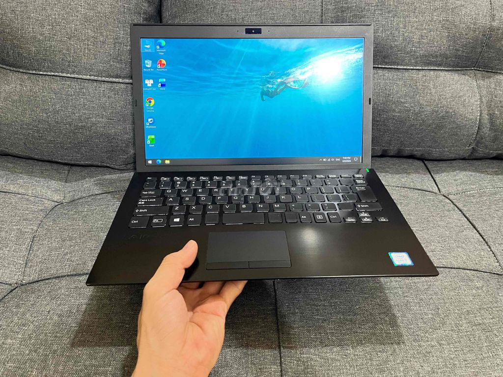 Sony Vaio Pro PG i5gen8/8GB/128GB. Mua bán Laptop tại Thành phố Biên Hòa Đồng Nai được đăng bởi Laptop Nhật hình 1