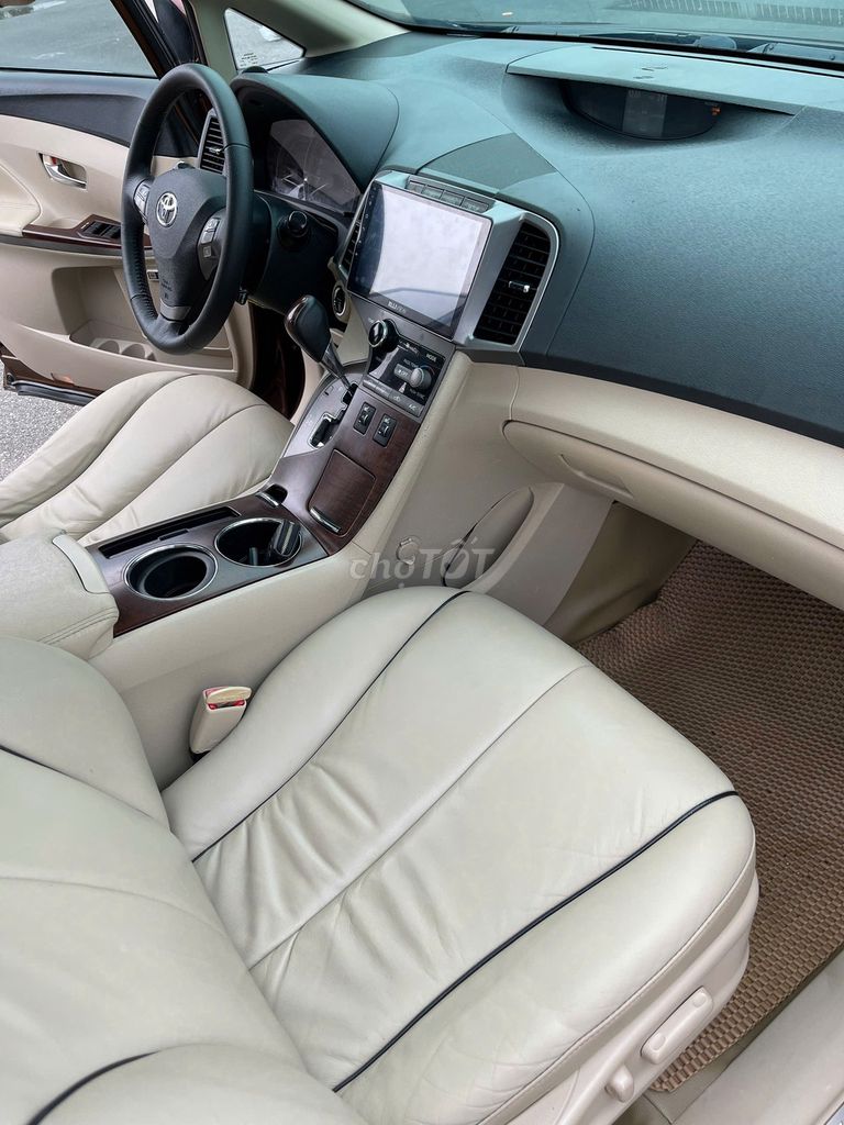 Toyota Venza 2.7 bản Full kịch HÀNG SƯU TẦM HIẾM. Mua bán Ô tô tại Quận Thanh Xuân Hà Nội được đăng bởi Vạn Phát  Auto hình 12
