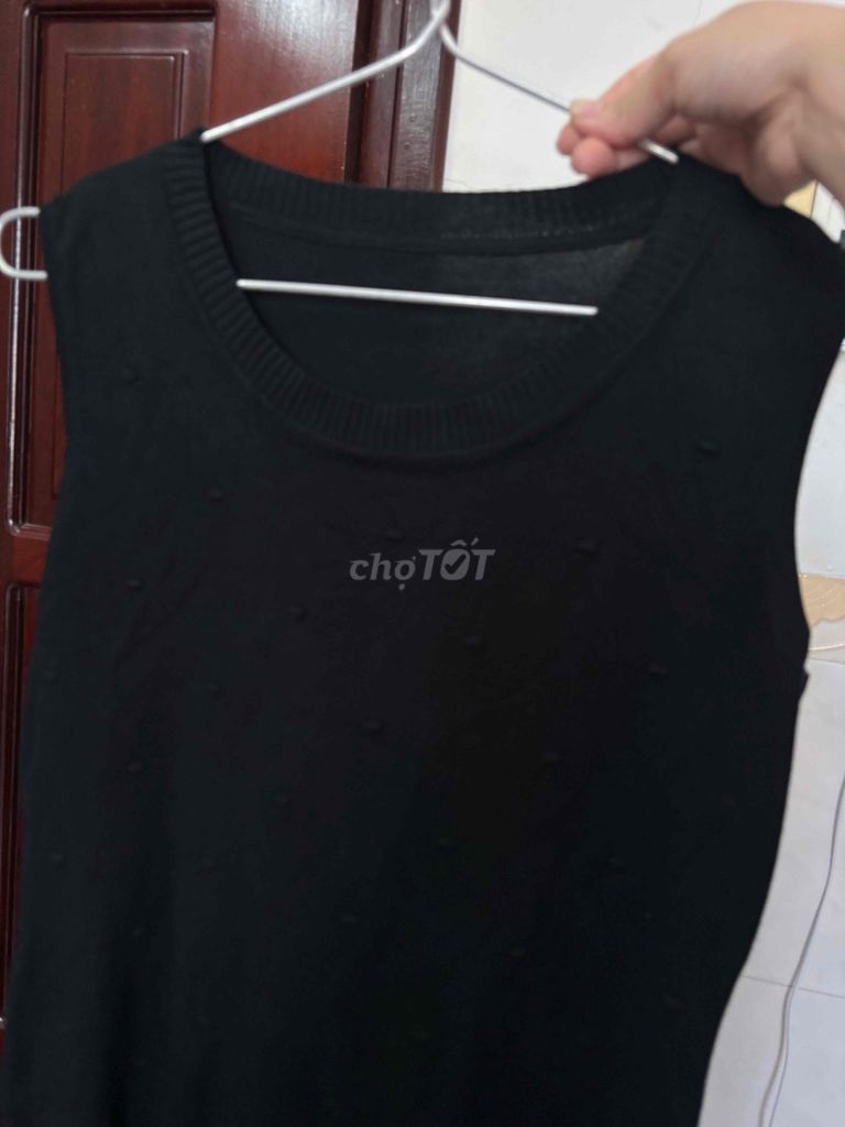 Đầm len Nữ size S màu Đen. Mua bán Quần áo tại Huyện Lấp Vò Đồng Tháp được đăng bởi Su Mol hình 1