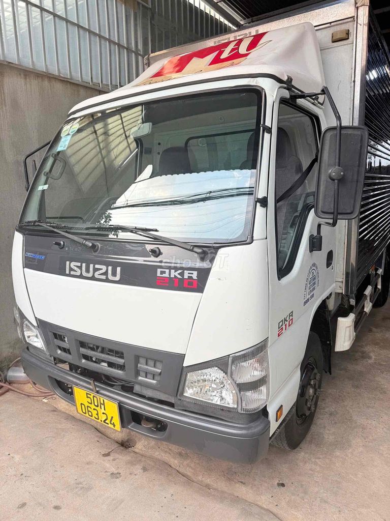 isuzu210 nsx 2021 tải 2t3