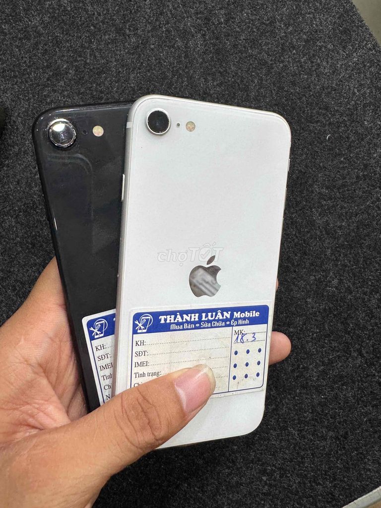 Apple iPhone SE 2020 64GB Đen, Trắng Đã sử dụng. Mua bán Điện thoại tại Quận Gò Vấp Tp Hồ Chí Minh được đăng bởi Thành Luân hình 1