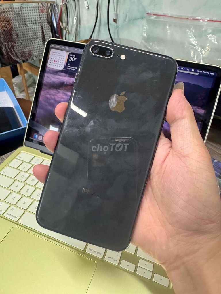 Apple iPhone 8 Plus 256GB Đen. Mua bán Điện thoại tại Thành phố Huế Thừa Thiên Huế được đăng bởi Hoàng Lộc Smartphone  hình 1
